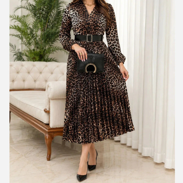 پیراهن زنانه ساتن پلیسه مجلسی مدل کلوش یقه چپ و راستی قد 135