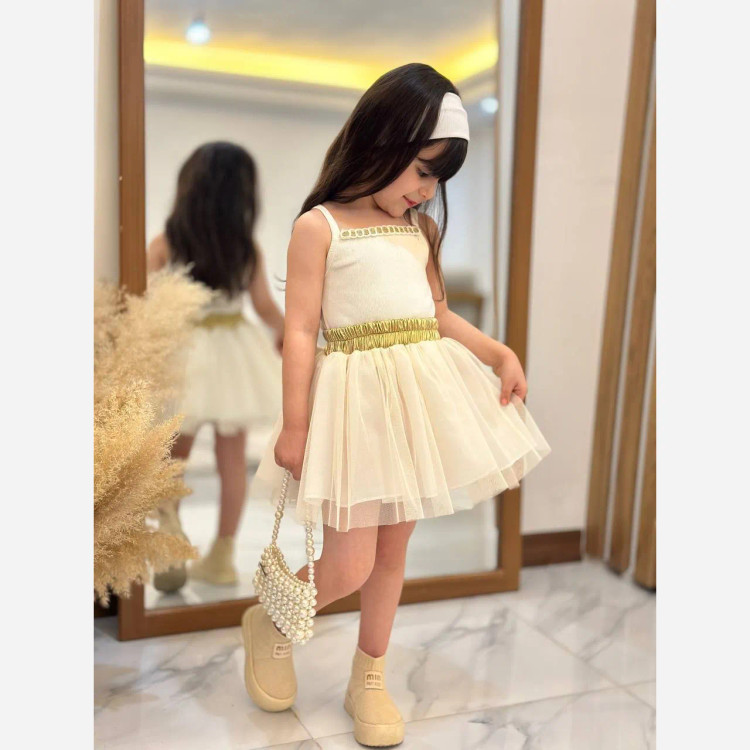 ست سه تیکه کت و دامن و تاپ دخترانه مجلسی سایز 50 و 55