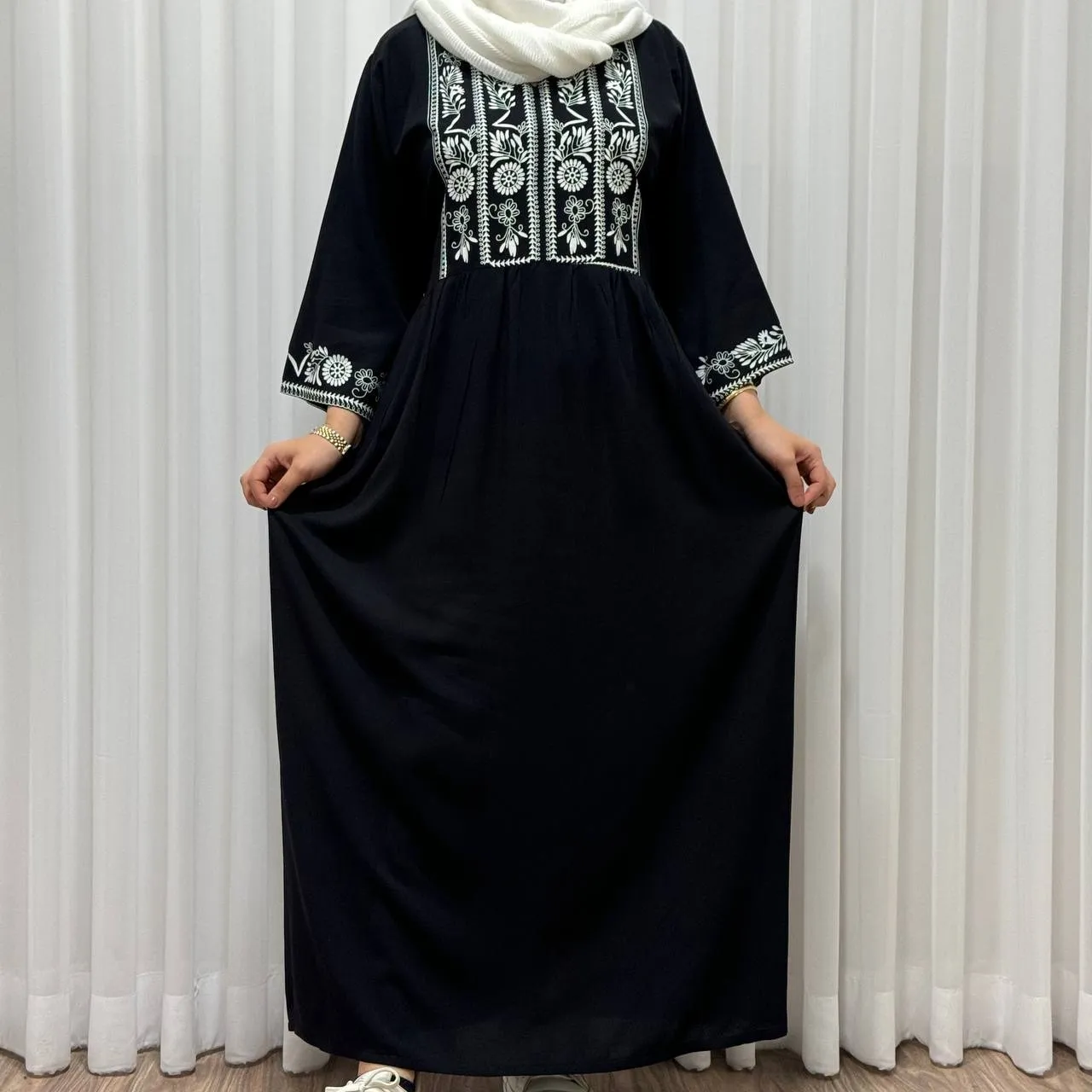 پیراهن لینن زامفورس فری سایز زنانه تا سایز 48 چهارفصل شیک و راحت بدون آبرفت و رنگ رفت کمربنددار