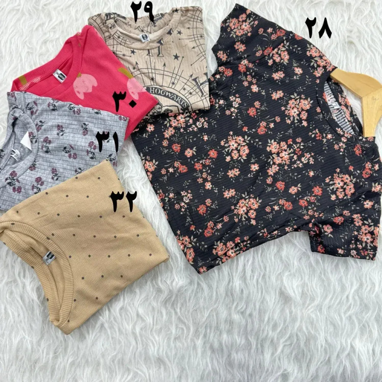 کراپ زنانه کبریتی طرحدار آستین کوتاه مناسب استفاده روزمره و مجلسی