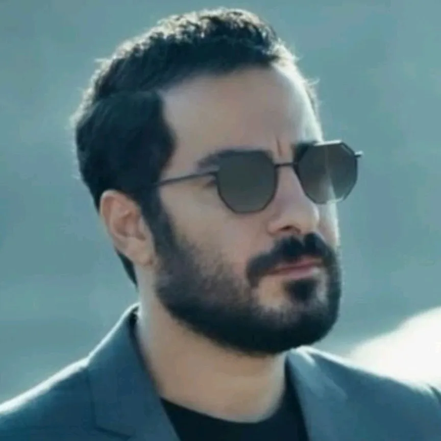 عینک آفتابی پلیس Police مدل 8387 شش ضلعی طلایی مشکی UV400 زنانه مردانه