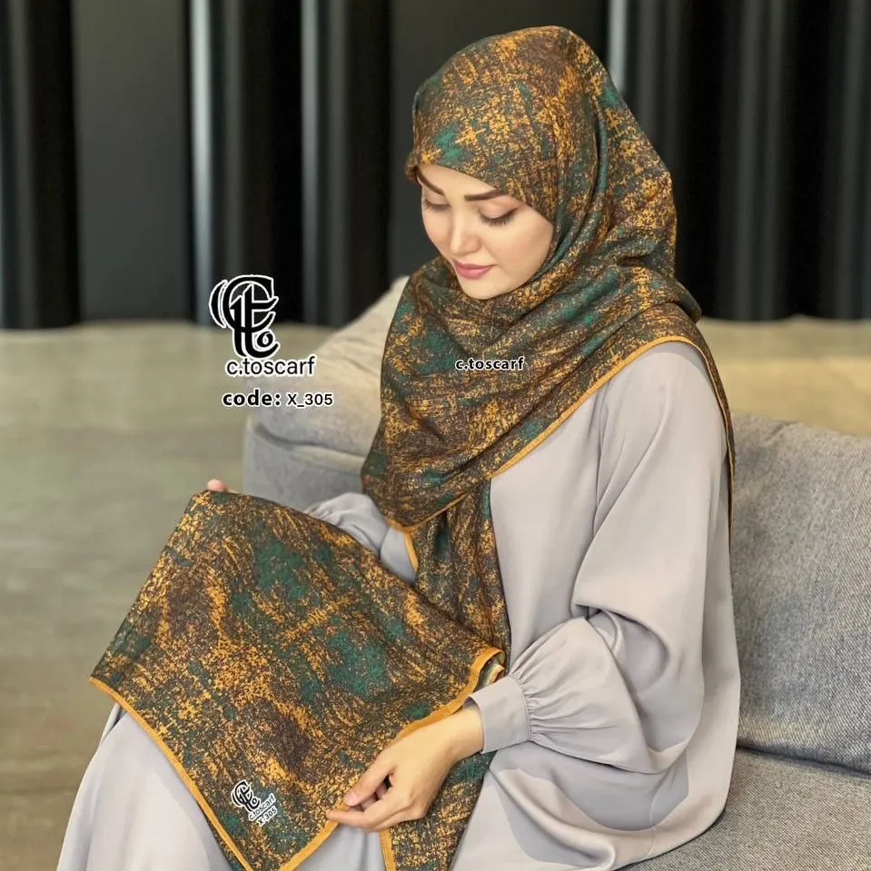 روسری نخی کاستوم طرح ساناز قواره بزرگ 140 سانتیمتر چرخ دوز
