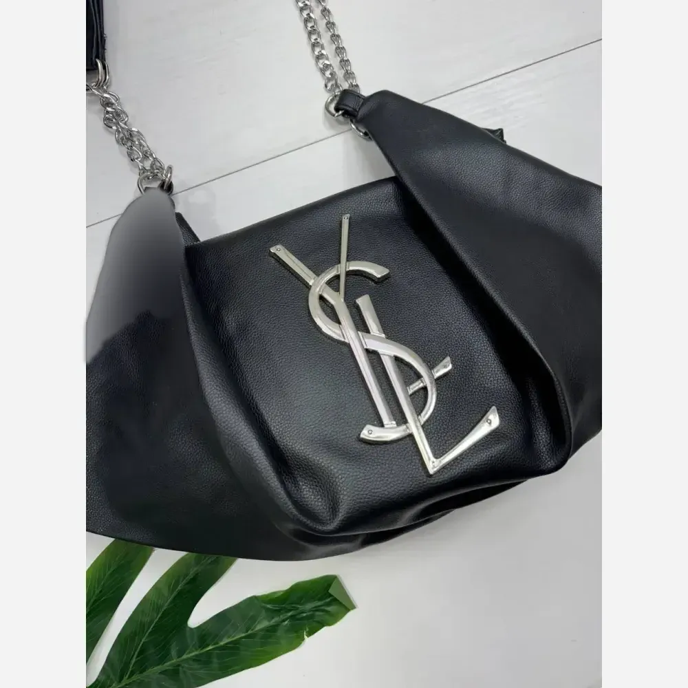 کیف یاشیل چرم باکیفیت طلایی نقره ای سایز آزاد 50*25 سانت