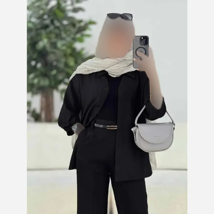 شومیز رخساره جنس شانتون سایز فری رنگ سبز خاکی طوسی اخرایی