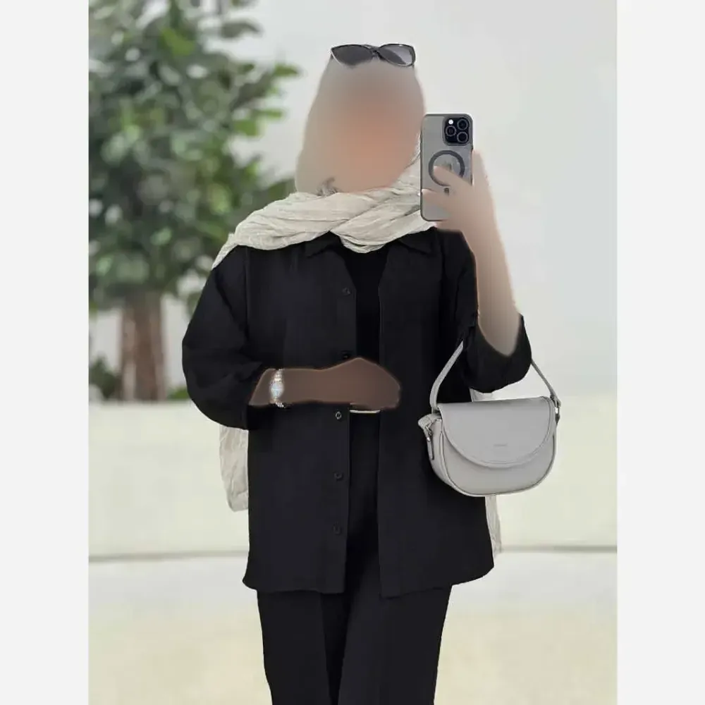 شومیز رخساره جنس شانتون سایز فری رنگ سبز خاکی طوسی اخرایی