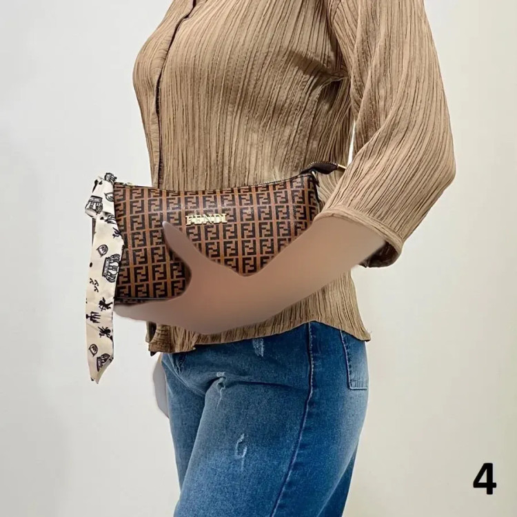 کیف دستی دوشی زنانه طرح دار کد 1419 جنس چرم مصنوعی