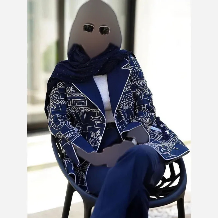 ست مانتو شلوار زنانه جنس مازراتی مدل ابریشم سایزبندی یک و دو