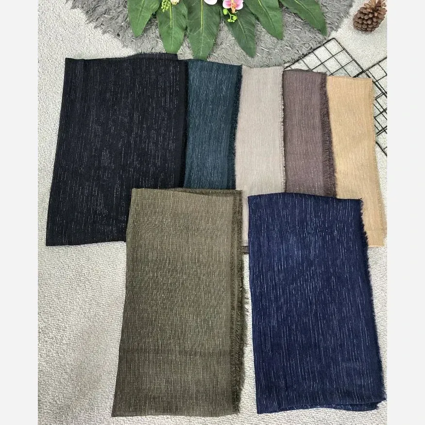 شال پلیسه لمه دار دور ریش ابعاد 175 در 75 سانتی متر