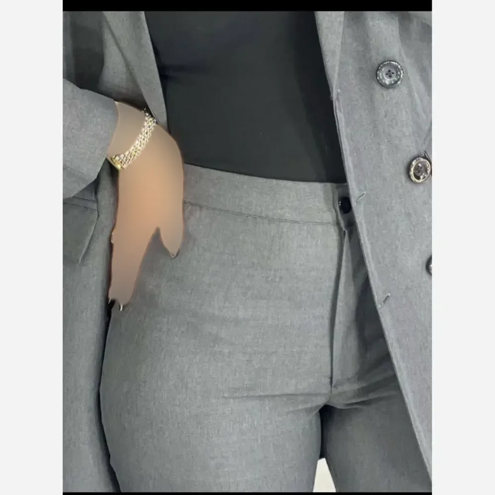 کت و شلوار اداری زنانه پارچه فاستونی در سه رنگ مشکی سرمه ای طوسی