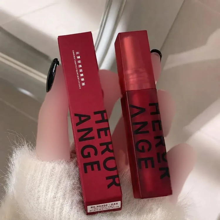رژ لب مایع مات HEROR ANGE مدل رز سیاه مخملی