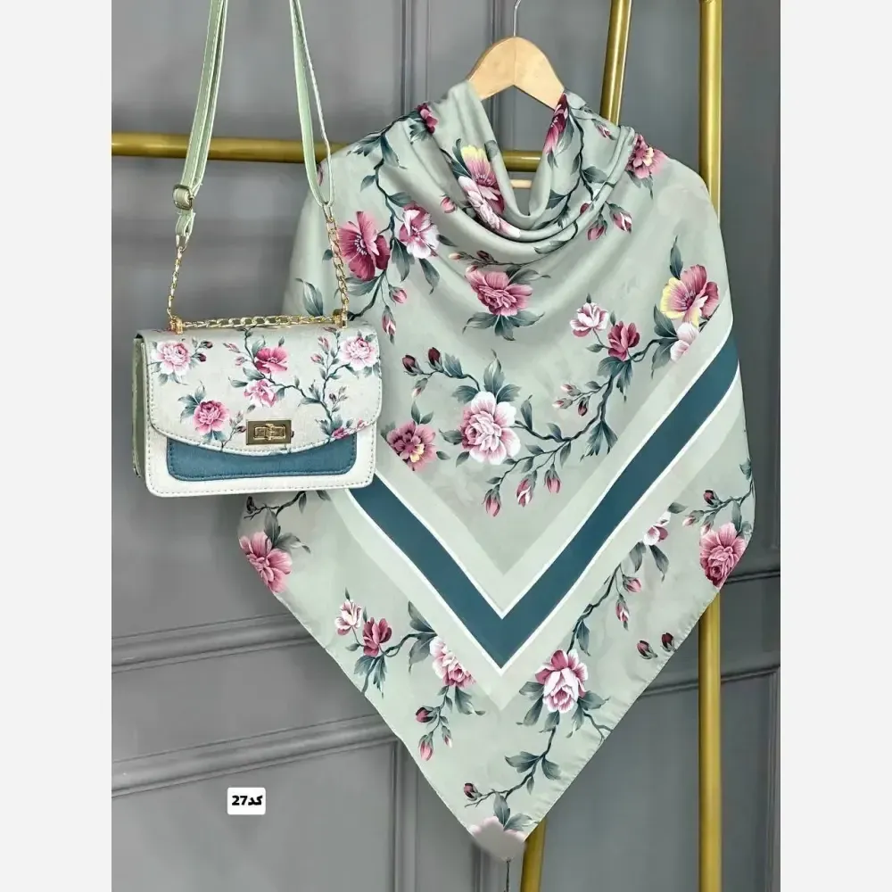 ست کیف و روسری گلاره با کیف مخمل و چرم و روسری نخی منگولهدار