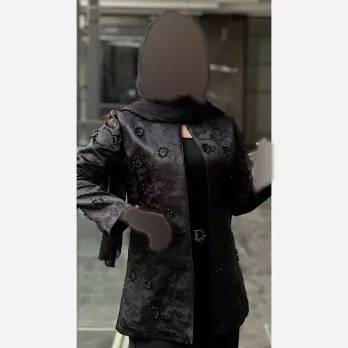 کت تک مجلسی زنانه مدل کاترین جنس ژاکارد ابریشم طرح دار با کریستال دوزی دستدوز سایز 38 تا 48
