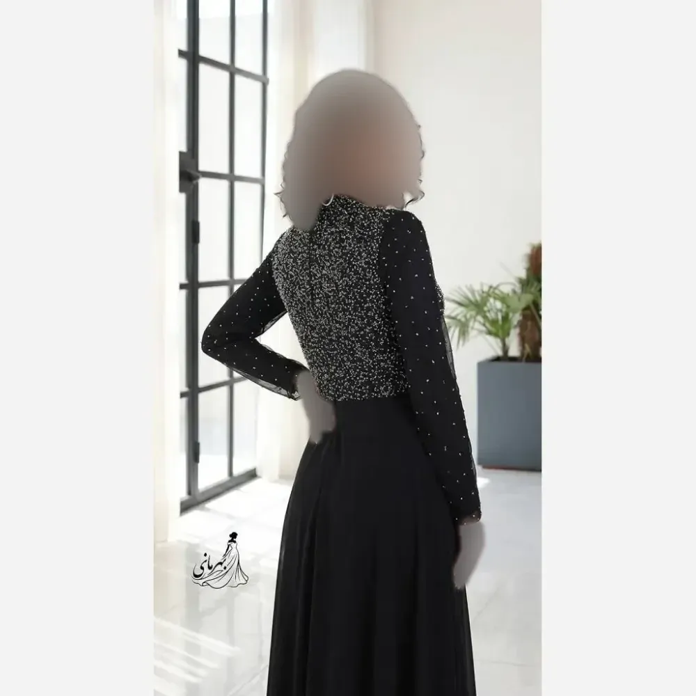 پیراهن مجلسی زنانه حریر سایز بزرگ کاپدار بالاتنه دانتل سنگدوزی شده مشکی