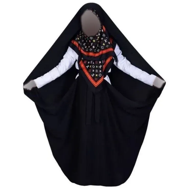 چادر دخترانه مدل حسنا جنس کرپ حریرالاسود مشکی