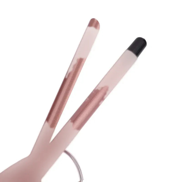 فر کننده و حالت دهنده مو هیسکا مدل H5414 با صفحات سرامیک کراتینه و قابلیت تنظیم دما