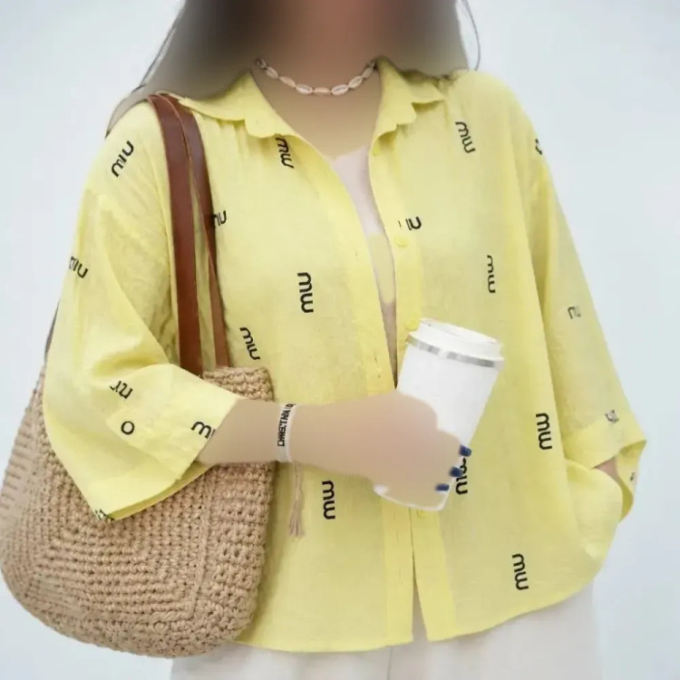 شومیز زنانه مدل میو جنس سوپر ینزی درجه یک فری سایز